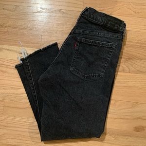 Levi’s Wedgie fit raw hem straight jeans